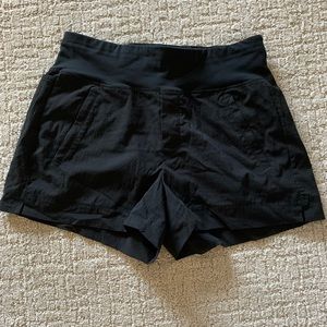 Womens Athleta Trekkie Short